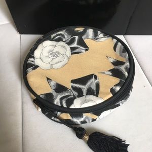 CHANEL Vintage Camellia Makeup Case